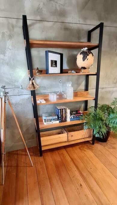 Apartment 4 - Haddin Court - Chic Ny Loft Style Blenheim Bagian luar foto