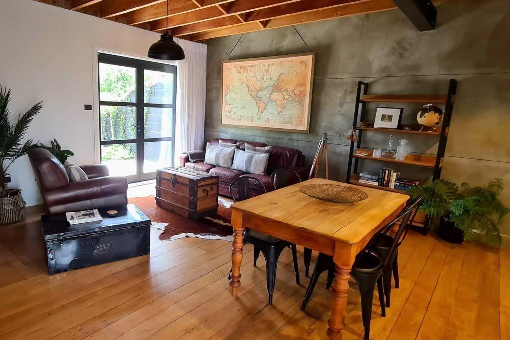 Apartment 4 - Haddin Court - Chic Ny Loft Style Blenheim Bagian luar foto
